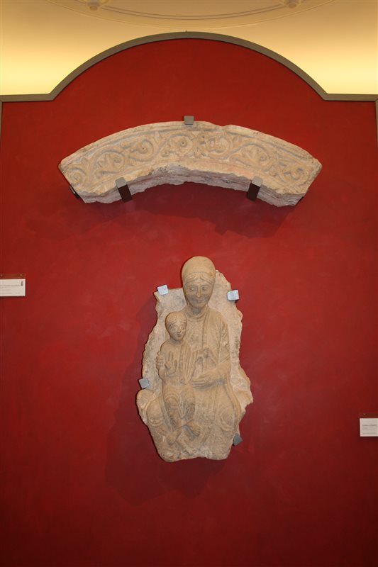 Sacro Monte di Varese. Madonna romanica del Museo Baroffio.