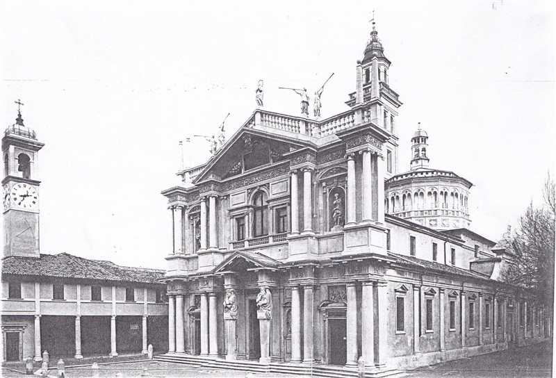 Saronno, Santuario della Beata Vergine dei Miracoli. La cupola con gli affreschi di Gaudenzio Ferrari.