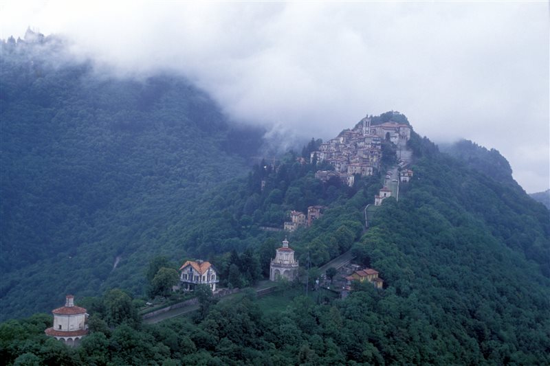 Veduta del Sacro Monte di Varese.